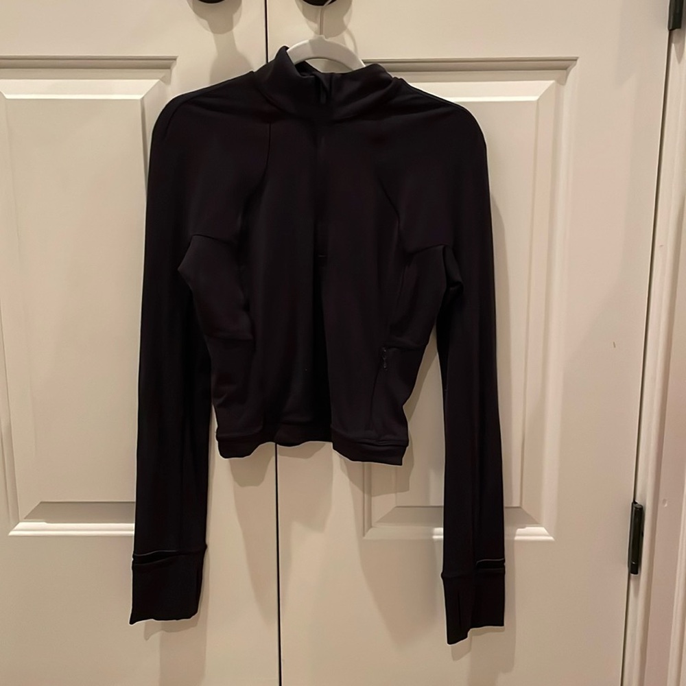 Black cropped quarter zip Lululemon jacket